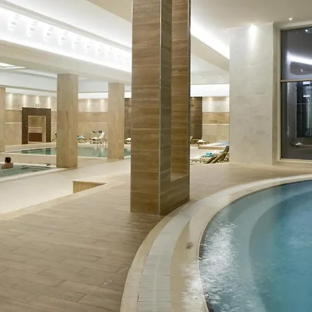 호텔 Alusso Thermal 5*
