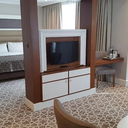 Alusso Thermal Hotel